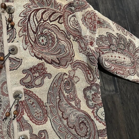 Paisley Patterned Jacket - Picture 4 of 6